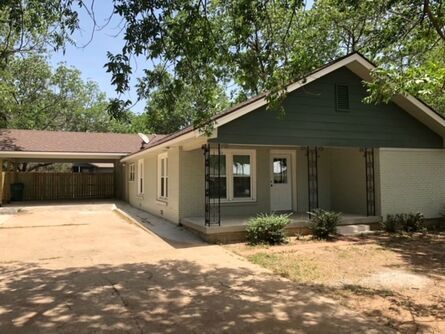 309 N Dale Ave in Stephenville, TX - Building Photo