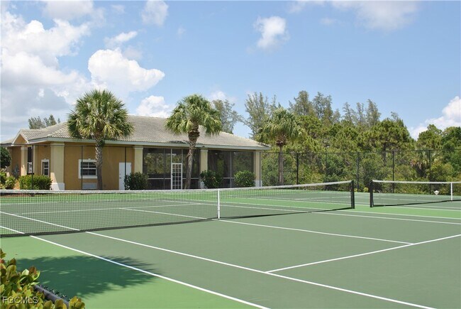 1795 Four Mile Cove Pkwy in Cape Coral, FL - Building Photo - Building Photo