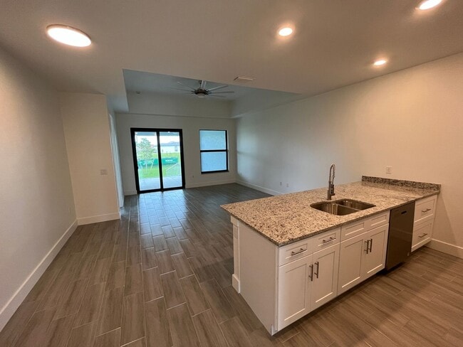 162 Madrid Blvd in Punta Gorda, FL - Building Photo - Building Photo