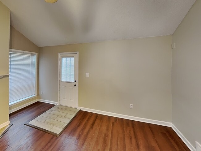 1253 Travers Ln in Cordova, TN - Building Photo - Building Photo