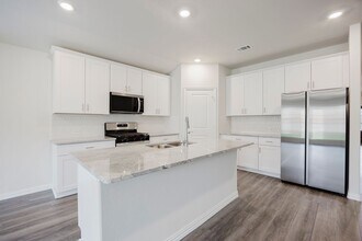 2121 Gustavus Dr in Sherman, TX - Building Photo - Building Photo