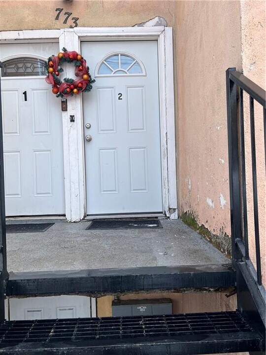 773 Drew St in Brooklyn, NY - Building Photo