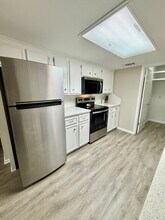 601 Cache Cv in Bryan, TX - Foto de edificio - Building Photo