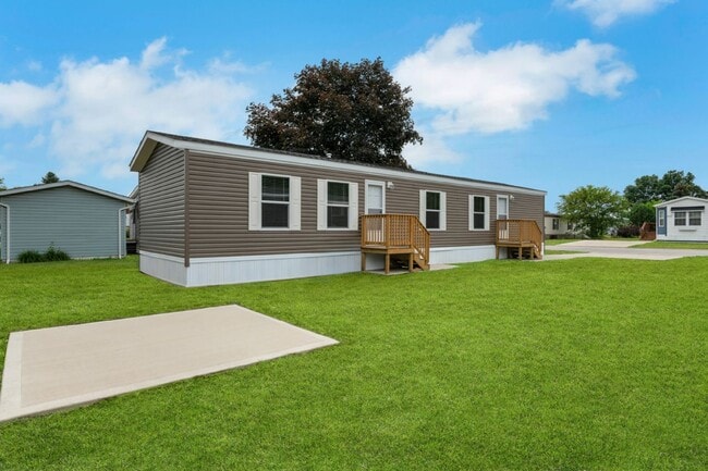 5136 Canterbury Ave in Portage, IN - Building Photo - Building Photo