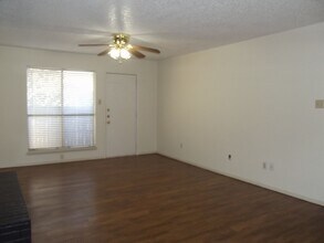 8601 Memphis Dr in Lubbock, TX - Building Photo - Building Photo
