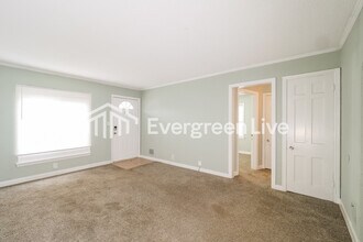 7506 Lydia Ave in Kansas City, MO - Building Photo - Building Photo