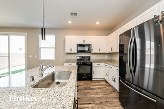 9665 Eamont River St in Las Vegas, NV - Building Photo - Building Photo