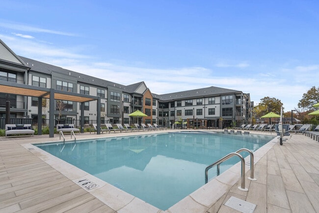 Canter Green in Union Township, NJ - Building Photo - Building Photo