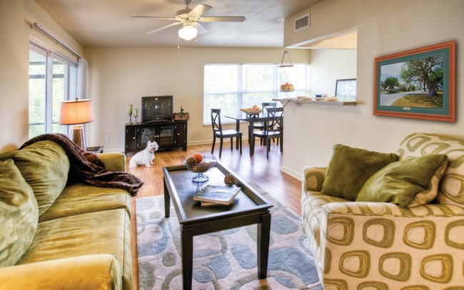 NAS Key West Homes in Key West, FL - Foto de edificio - Building Photo