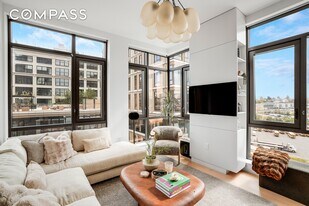 480 Kent Ave in Brooklyn, NY - Building Photo