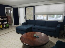 37 Woodcrest Ave, Unit 37 Woodcrest in Ithaca, NY - Building Photo