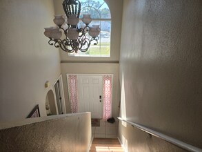 3200 Riverhead Dr in Deltona, FL - Building Photo - Building Photo