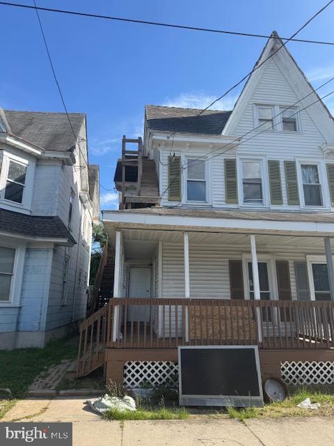 property at 327 E Pine St.