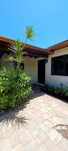 336 Bamboo Rd in West Palm Beach, FL - Building Photo - Building Photo