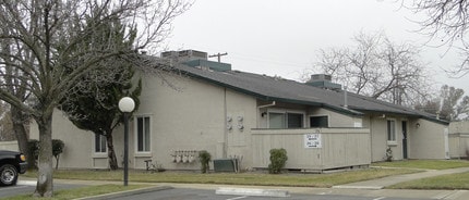 Olive Tree Senior Apartments in Olivehurst, CA - Building Photo - Building Photo