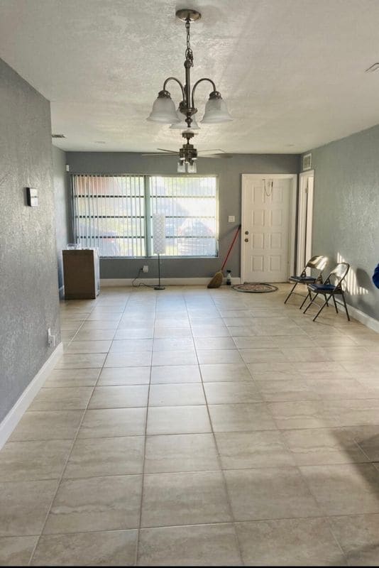 1278 NW 31st Way in Fort Lauderdale, FL - Foto de edificio - Building Photo