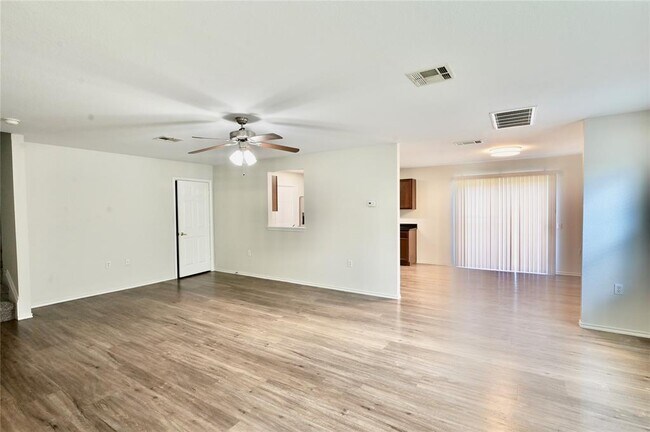 1512 Poppy Seed Ln in Austin, TX - Building Photo - Building Photo