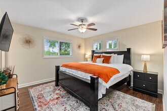 121 King Ct in Wheeling, IL - Building Photo - Building Photo