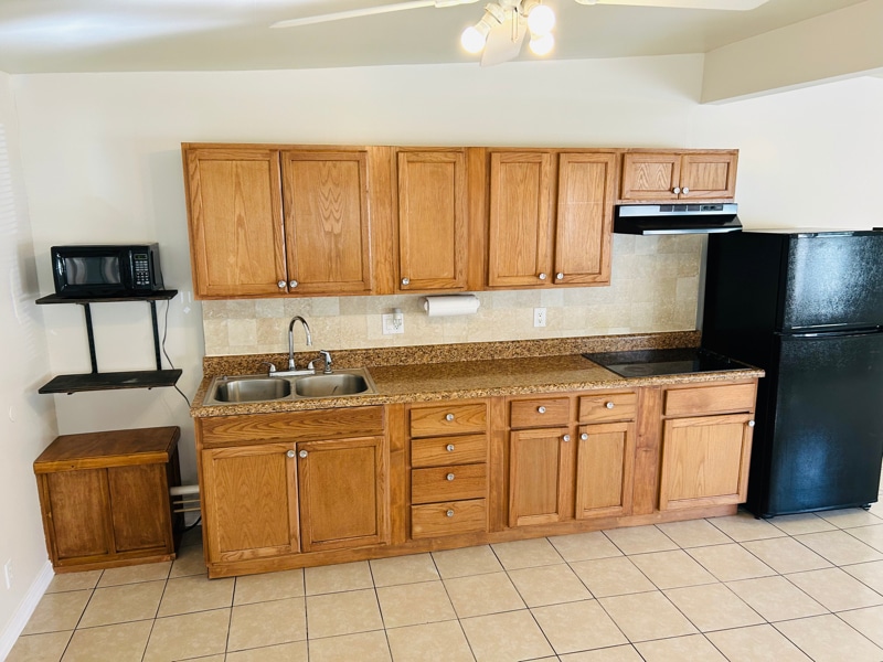 508 Ross St in Sanford, FL - Foto de edificio