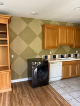 8520 Kern Ave in Gilroy, CA - Building Photo - Building Photo