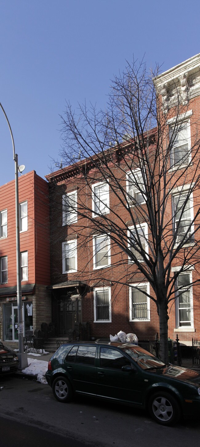 201 Green St