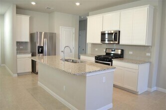 148 McFarland St in Georgetown, TX - Building Photo - Building Photo