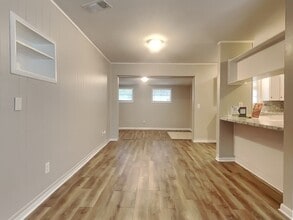 8207 Patou Dr S in Jacksonville, FL - Building Photo - Building Photo