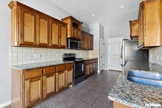 941 NE 30th St in Moore, OK - Building Photo - Building Photo