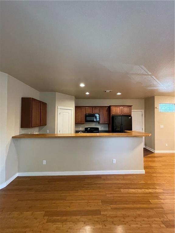200 W N Loop Blvd in Austin, TX - Building Photo - Building Photo