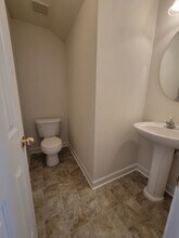 6903 Seney Dr in Charlotte, NC - Building Photo - Building Photo