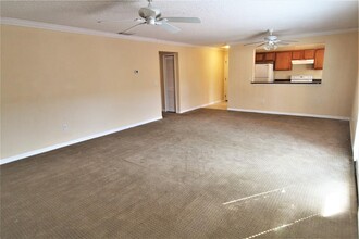 1850 Toucan Way in Sarasota, FL - Building Photo - Building Photo