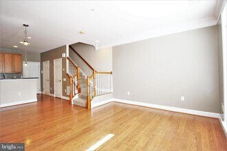 2382 Brookmoor Ln in Woodbridge, VA - Building Photo - Building Photo