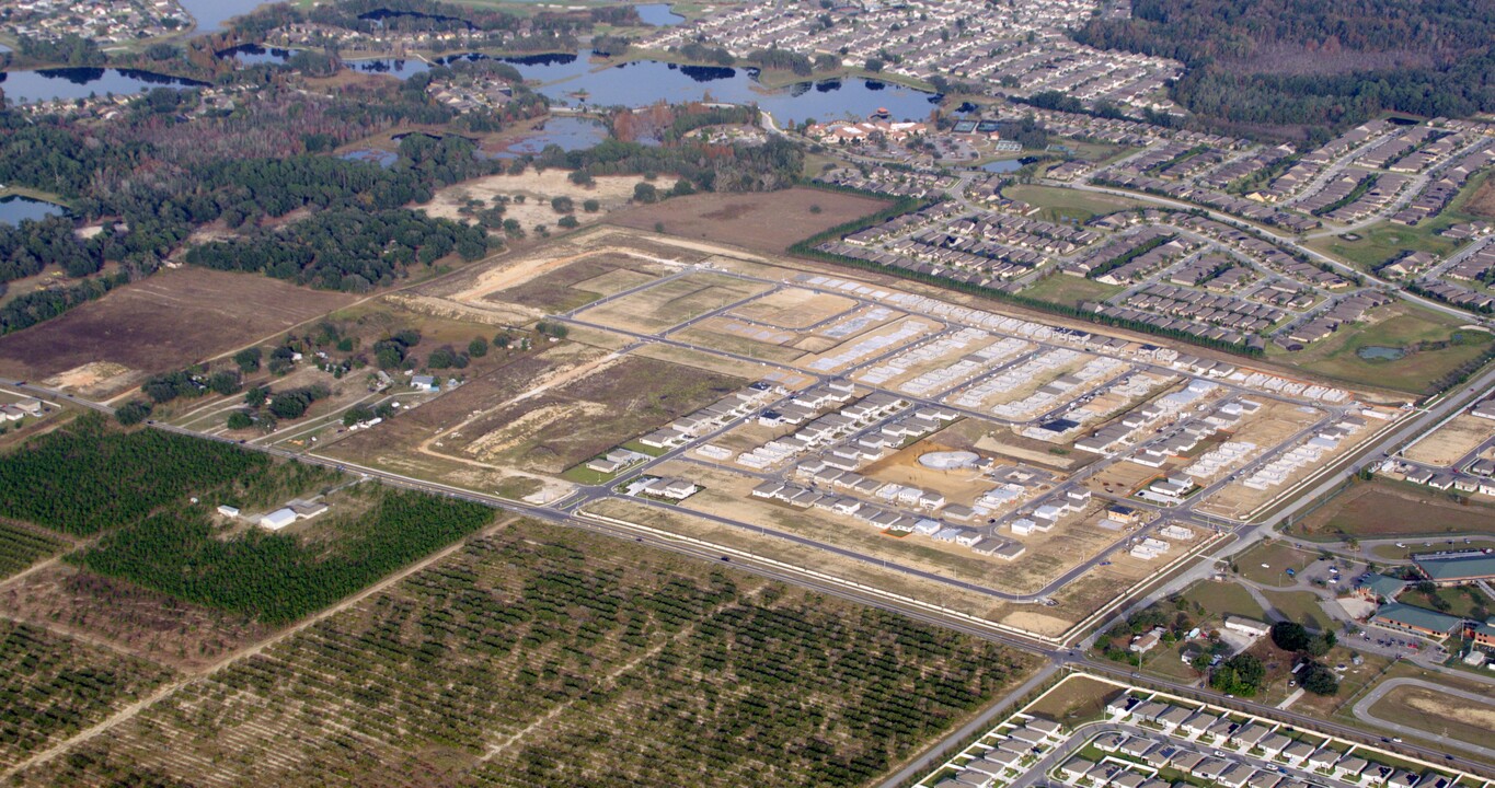 Forest Lake by Centex in Davenport, FL - Building Photo