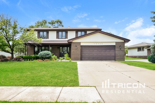 property at 13738 Coghill Ln