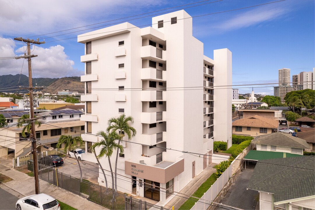 Coolidge Villa in Honolulu, HI - Building Photo