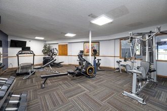 Dakota View Estates in Fargo, ND - Building Photo - Interior Photo