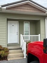 123 Brewer Rd in Bristol, TN - Building Photo