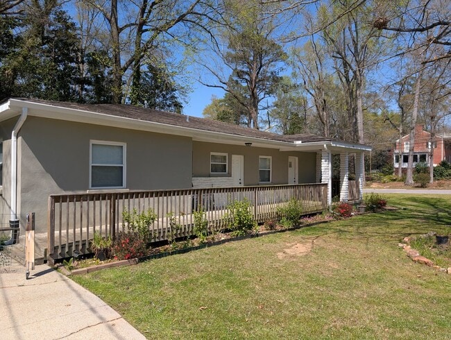 500 N 7th St in Opelika, AL - Building Photo - Building Photo