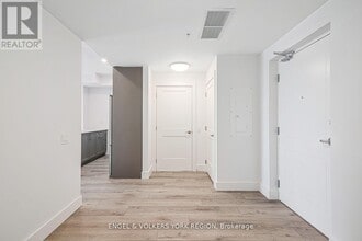 4 Kimberly Ln in Collingwood, ON - Building Photo - Building Photo