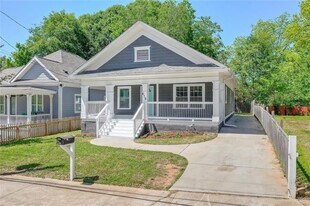 679 Jones Ave NW in Atlanta, GA - Building Photo