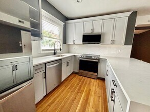 3415 Locust St in Kansas City, MO - Building Photo - Building Photo