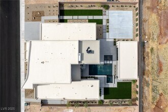 3510 Cosima Ln in Las Vegas, NV - Building Photo - Building Photo