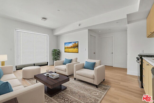 property at 1822 Overland Ave