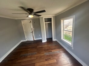 105 Carver St in Edna, TX - Building Photo - Building Photo