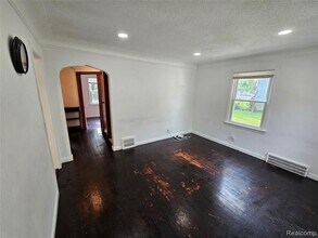 7415 Artesian St in Detroit, MI - Building Photo - Building Photo