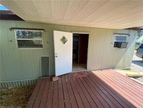 1526 Fort Meade Rd in Frostproof, FL - Building Photo - Building Photo