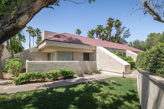 Candlewood Villas I and II in Cathedral City, CA - Building Photo - Building Photo