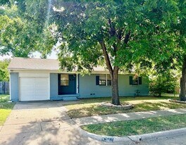 4920 Susan Lee Ln in North Richland Hills, TX - Building Photo