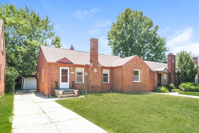 3826 Colony Rd in South Euclid, OH - Building Photo - Building Photo