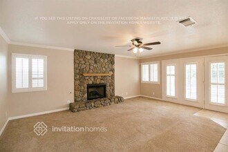 2037 Shadow Brook Way in Henderson, NV - Building Photo - Building Photo